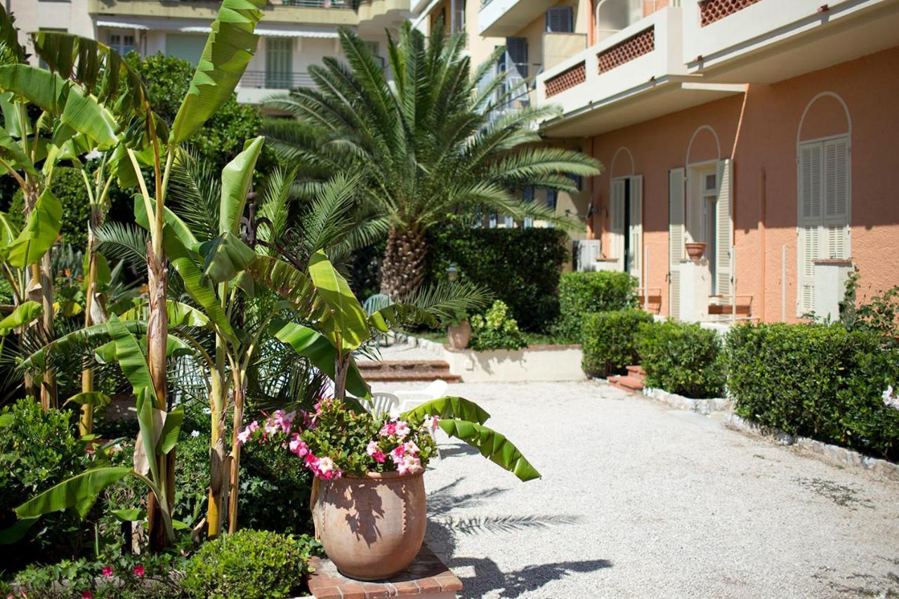 Hotel Provencal Villefranche-sur-Mer Extérieur photo