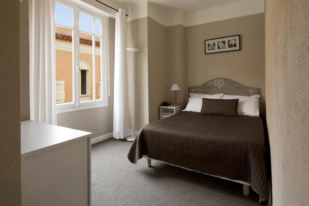 Hotel Provencal Villefranche-sur-Mer Chambre photo